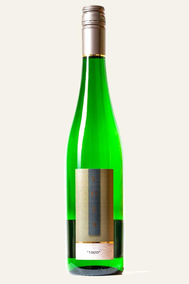 Vols Riesling Wiltinger Schlangengraben "1920" in grüner Weinflasche mit Etikett in Bronze mit Aufschrift Vols