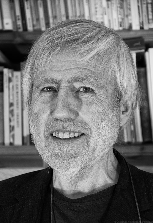 Richard Pestemer in schwarz und weiß: Autorenprofil auf Vinaet.